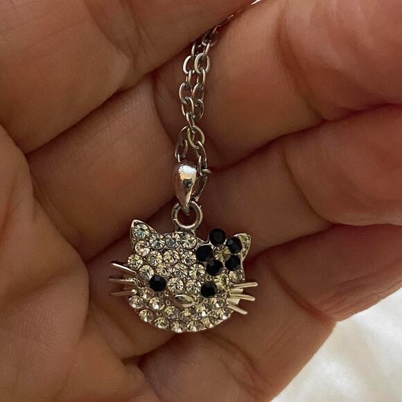 Hello Kitty Black Onyx Cubic Zirconia on an 18inch chain - Picture 6 of 8